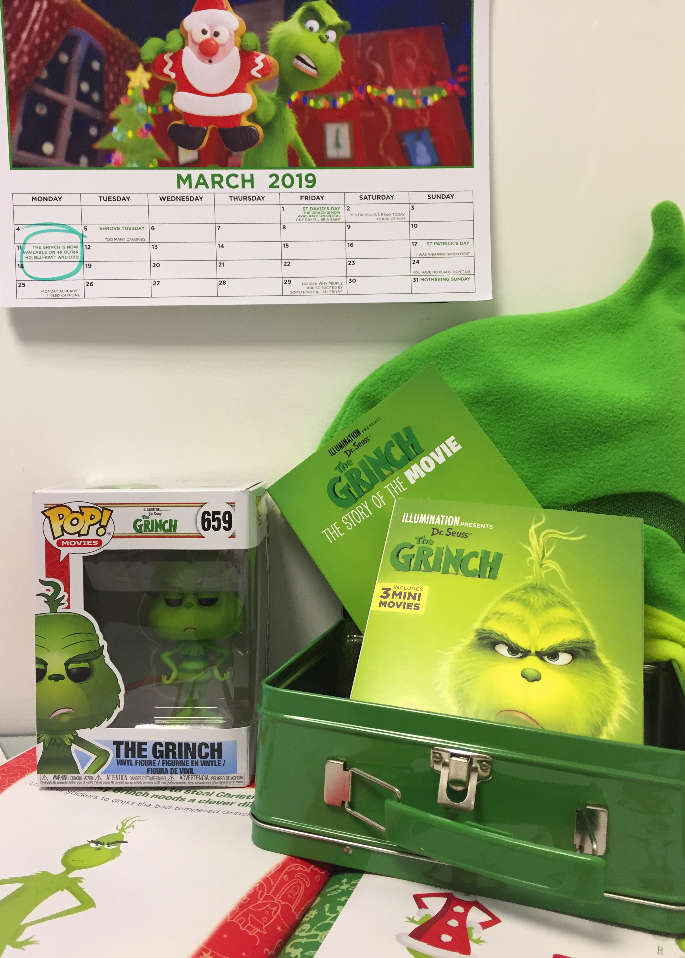 Win The Grinch Merchandise Uk Mums Tv