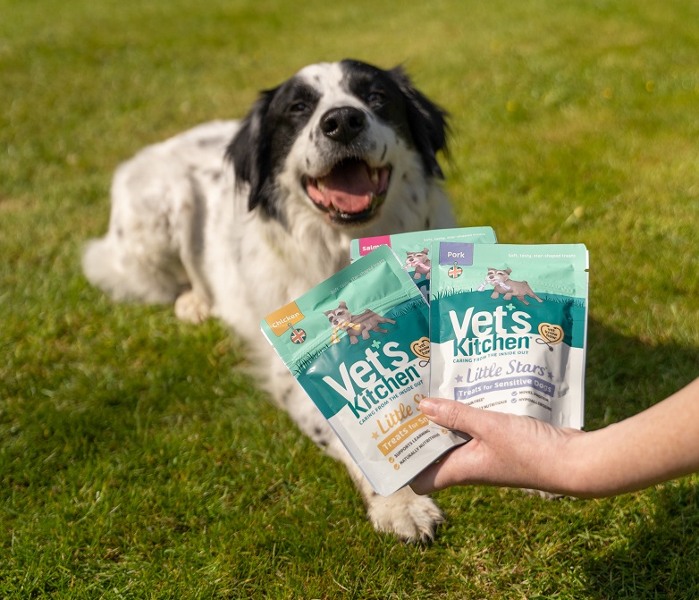 Win a month's supply of Vet’s Kitchen cat or dog food + a