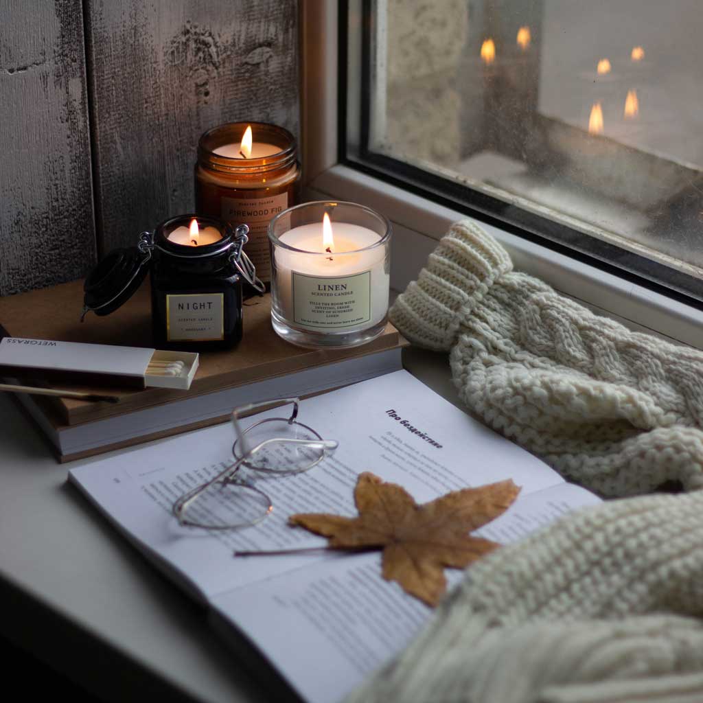Want to know how to hygge your home? Follow our simple tips to create the cosiest of spaces, for the upcoming autumn season.