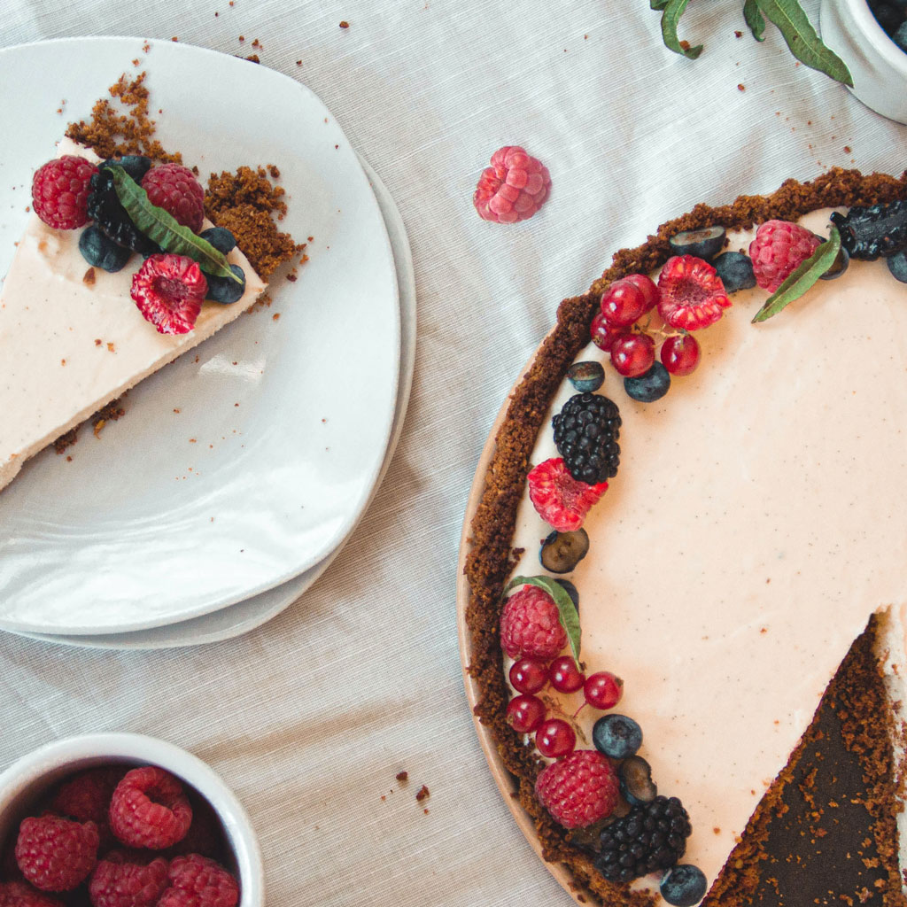 No Bake Summer Cheesecake: Honey, Rosemary and Thyme Cheesecake Recipe