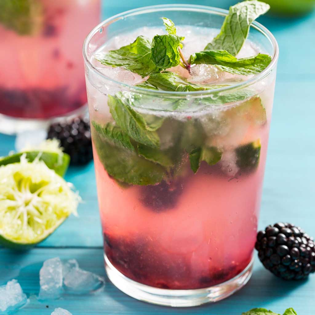 Easy Summer Cocktails (And Mocktails) - Blackberry Mojito 